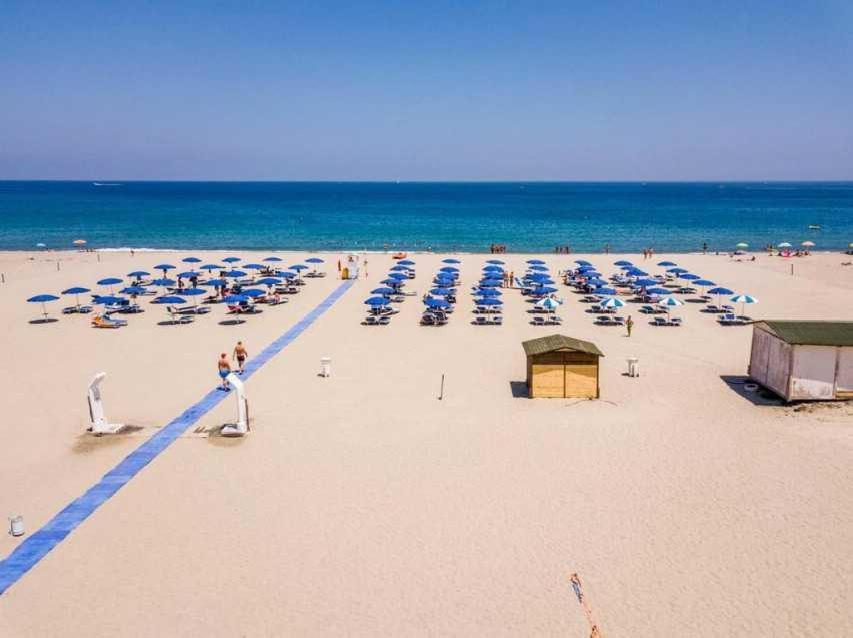 Fruit Village Mortelle Le Dune Beach Resort Kültér fotó